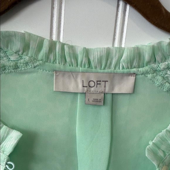 LOFT Light Green Blouse with Ruffle Details large - Picture 2 of 2